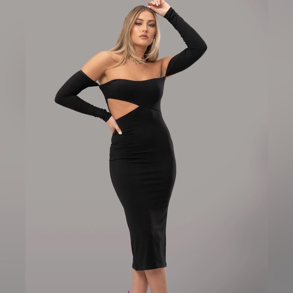 By Egreis Shakira Dress